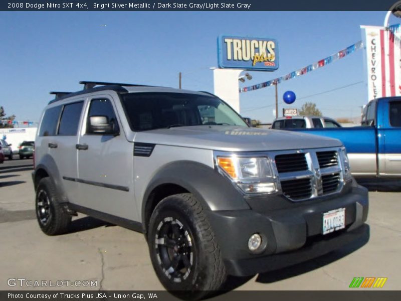 Bright Silver Metallic / Dark Slate Gray/Light Slate Gray 2008 Dodge Nitro SXT 4x4