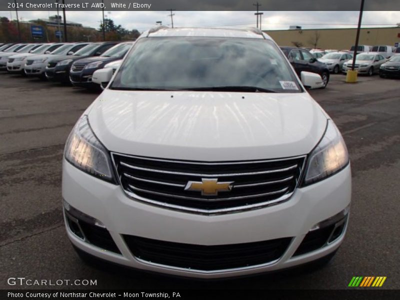 White / Ebony 2014 Chevrolet Traverse LT AWD