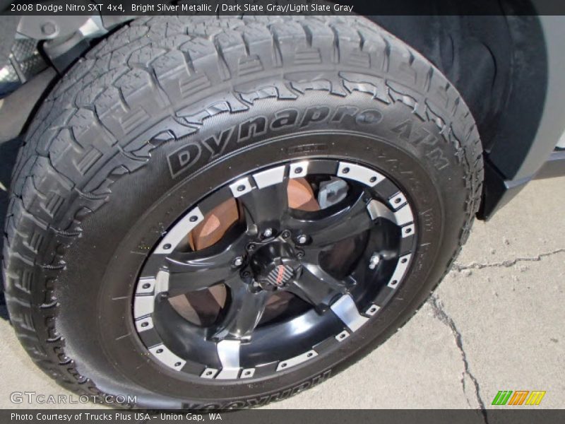 Bright Silver Metallic / Dark Slate Gray/Light Slate Gray 2008 Dodge Nitro SXT 4x4