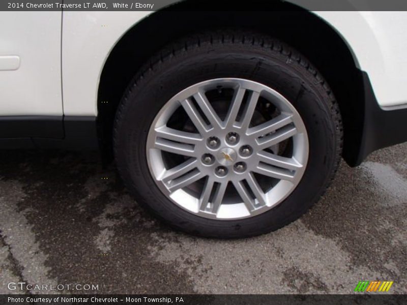 White / Ebony 2014 Chevrolet Traverse LT AWD