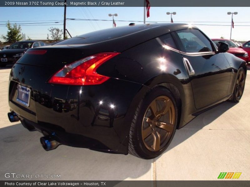 Magnetic Black / Gray Leather 2009 Nissan 370Z Touring Coupe