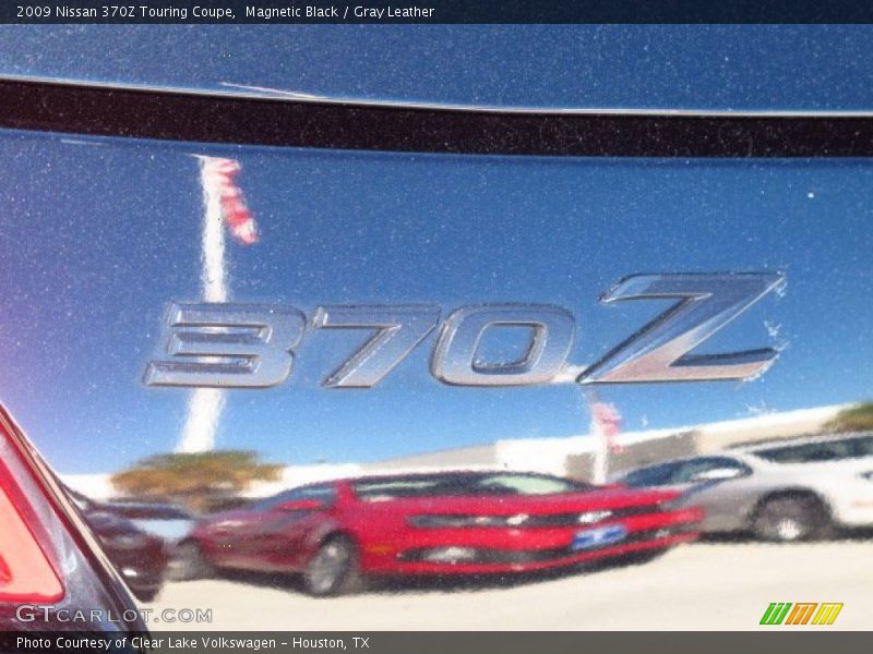 Magnetic Black / Gray Leather 2009 Nissan 370Z Touring Coupe