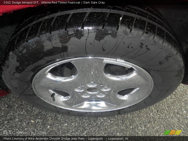 Inferno Red Tinted Pearlcoat / Dark Slate Gray 2002 Dodge Intrepid SXT