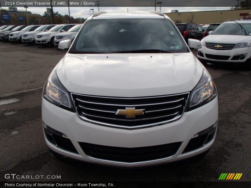 White / Ebony 2014 Chevrolet Traverse LT AWD