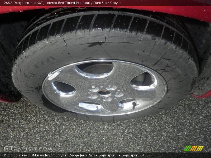 Inferno Red Tinted Pearlcoat / Dark Slate Gray 2002 Dodge Intrepid SXT