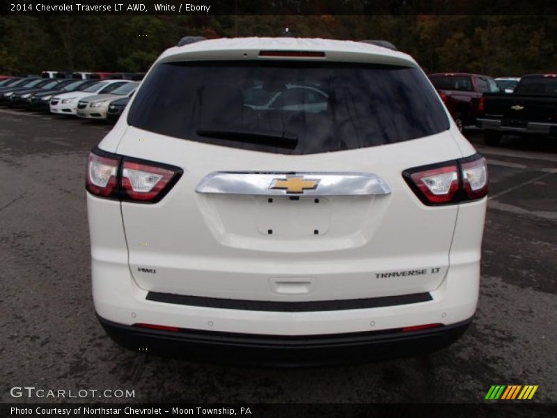 White / Ebony 2014 Chevrolet Traverse LT AWD