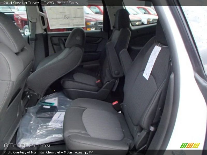 White / Ebony 2014 Chevrolet Traverse LT AWD