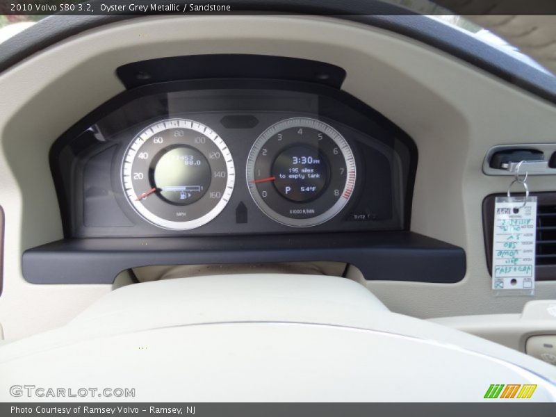 Oyster Grey Metallic / Sandstone 2010 Volvo S80 3.2