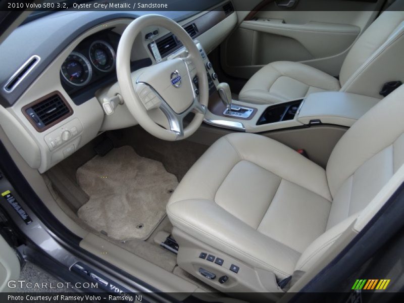 Oyster Grey Metallic / Sandstone 2010 Volvo S80 3.2