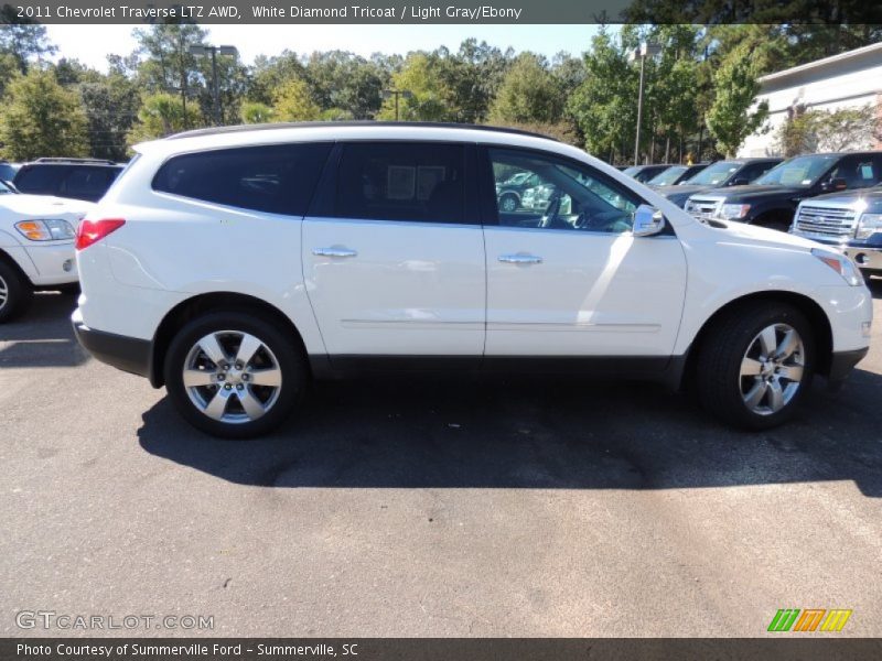White Diamond Tricoat / Light Gray/Ebony 2011 Chevrolet Traverse LTZ AWD