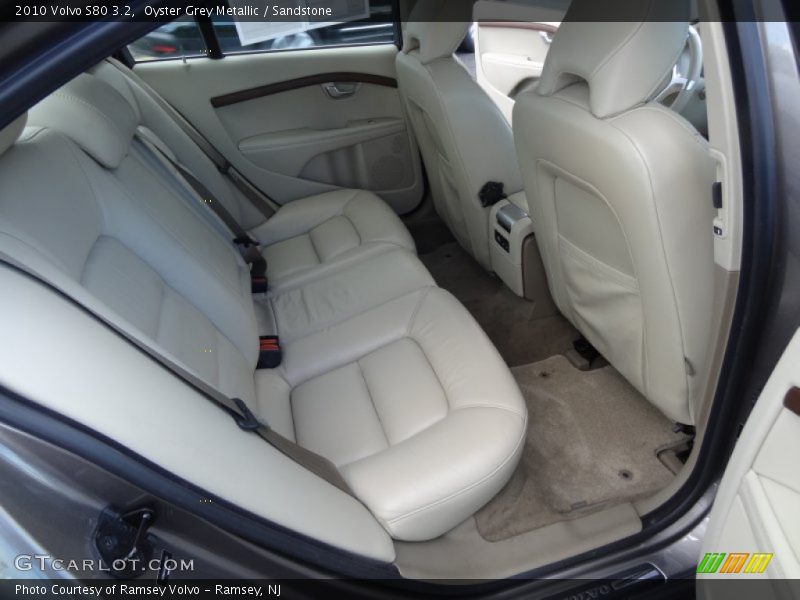 Oyster Grey Metallic / Sandstone 2010 Volvo S80 3.2