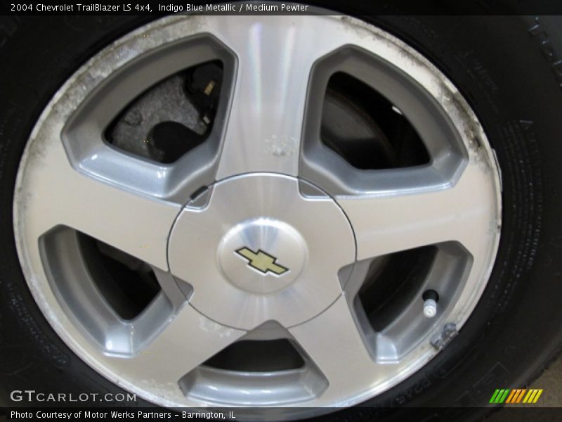 Indigo Blue Metallic / Medium Pewter 2004 Chevrolet TrailBlazer LS 4x4