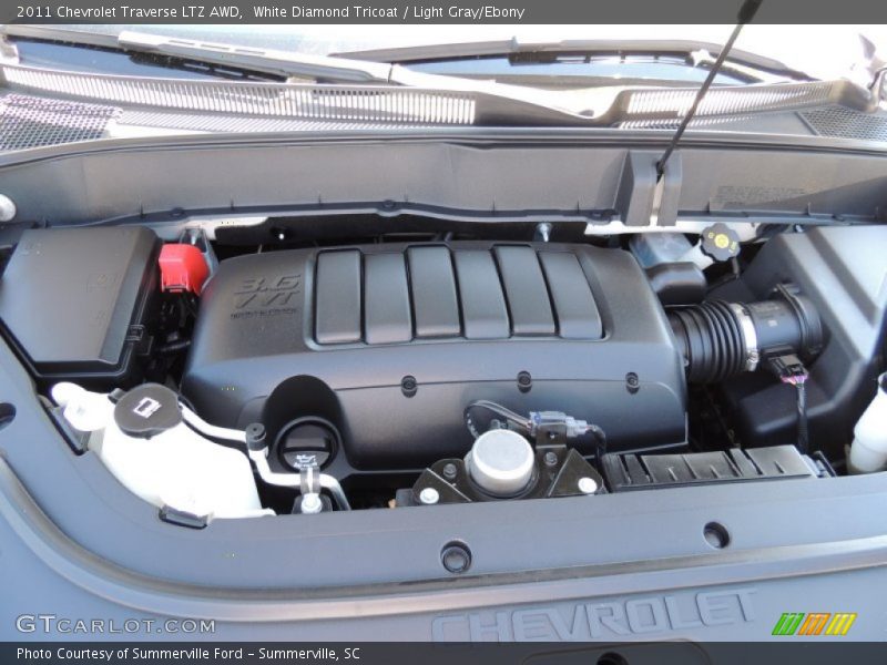 White Diamond Tricoat / Light Gray/Ebony 2011 Chevrolet Traverse LTZ AWD