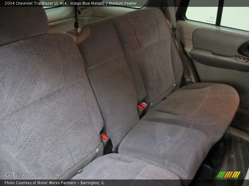 Indigo Blue Metallic / Medium Pewter 2004 Chevrolet TrailBlazer LS 4x4