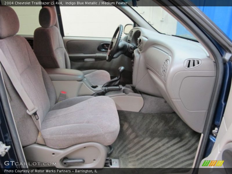 Indigo Blue Metallic / Medium Pewter 2004 Chevrolet TrailBlazer LS 4x4