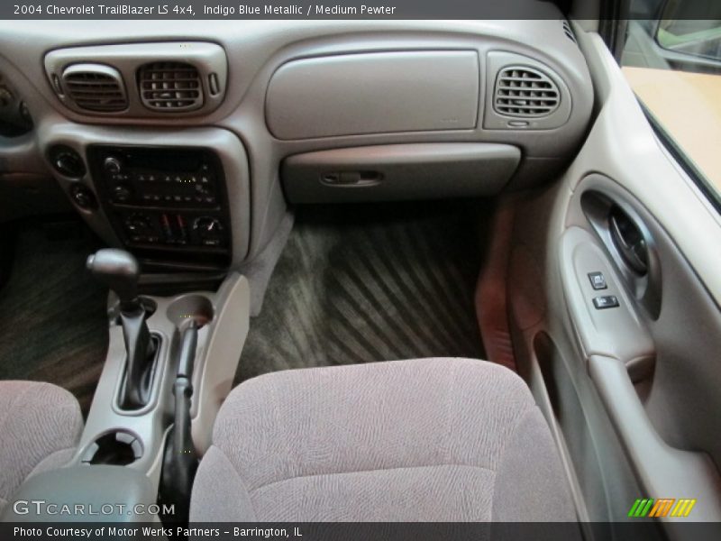 Indigo Blue Metallic / Medium Pewter 2004 Chevrolet TrailBlazer LS 4x4