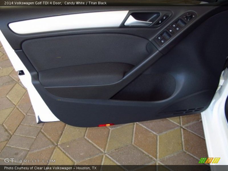 Candy White / Titan Black 2014 Volkswagen Golf TDI 4 Door
