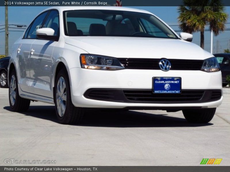 Pure White / Cornsilk Beige 2014 Volkswagen Jetta SE Sedan