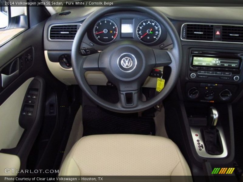 Pure White / Cornsilk Beige 2014 Volkswagen Jetta SE Sedan