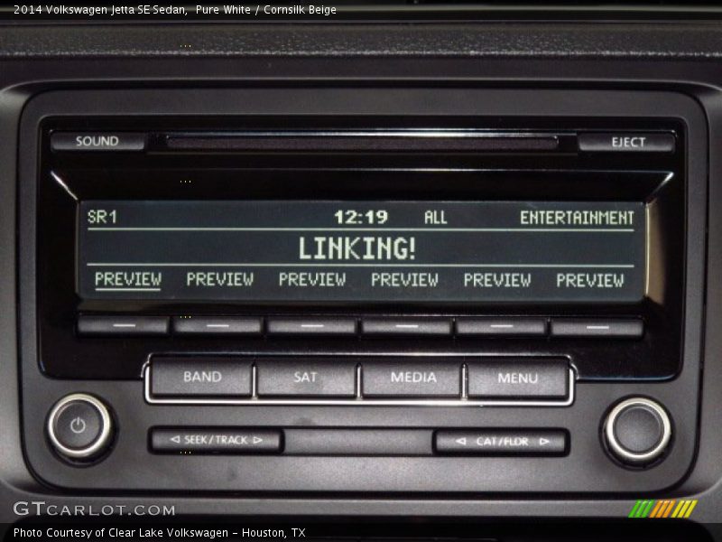 Pure White / Cornsilk Beige 2014 Volkswagen Jetta SE Sedan