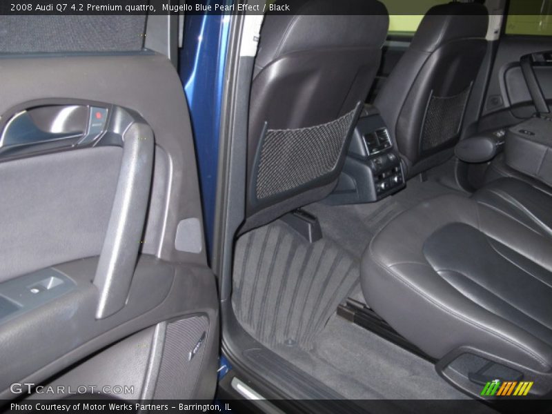 Mugello Blue Pearl Effect / Black 2008 Audi Q7 4.2 Premium quattro