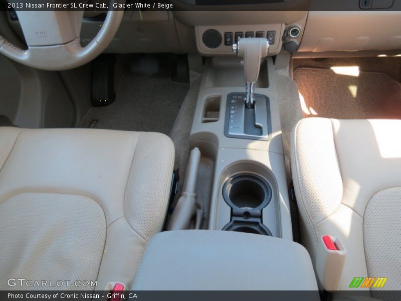 Glacier White / Beige 2013 Nissan Frontier SL Crew Cab