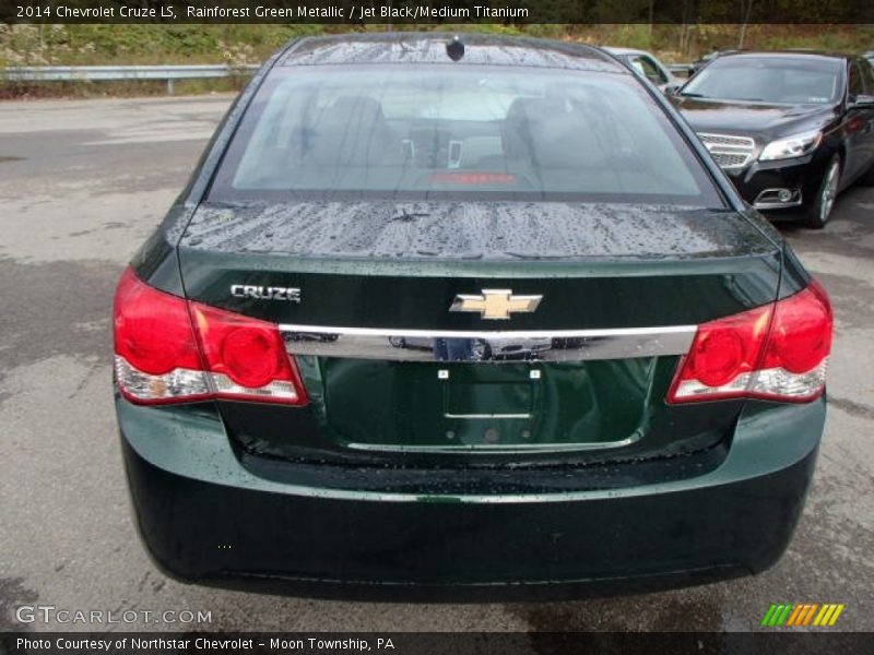 Rainforest Green Metallic / Jet Black/Medium Titanium 2014 Chevrolet Cruze LS