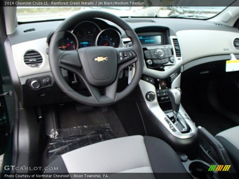 Rainforest Green Metallic / Jet Black/Medium Titanium 2014 Chevrolet Cruze LS