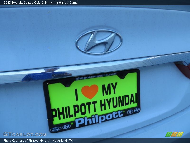 Shimmering White / Camel 2013 Hyundai Sonata GLS