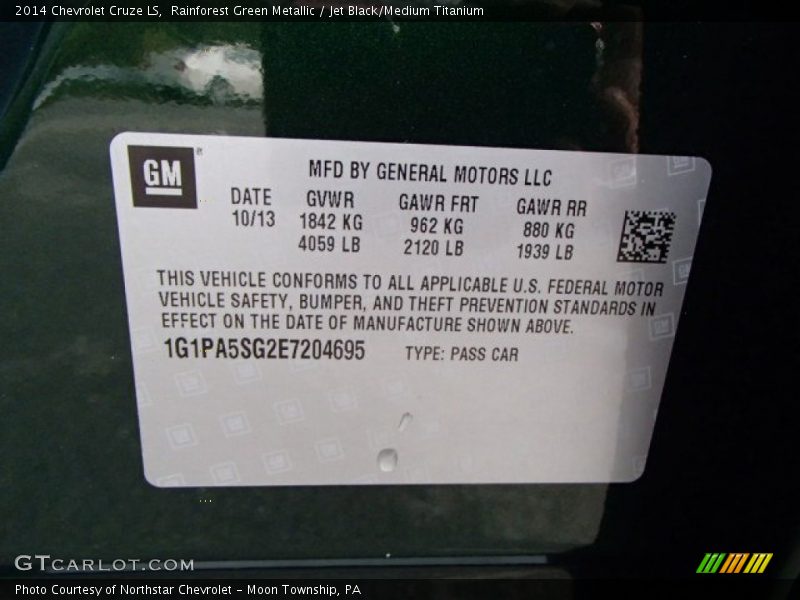 Rainforest Green Metallic / Jet Black/Medium Titanium 2014 Chevrolet Cruze LS