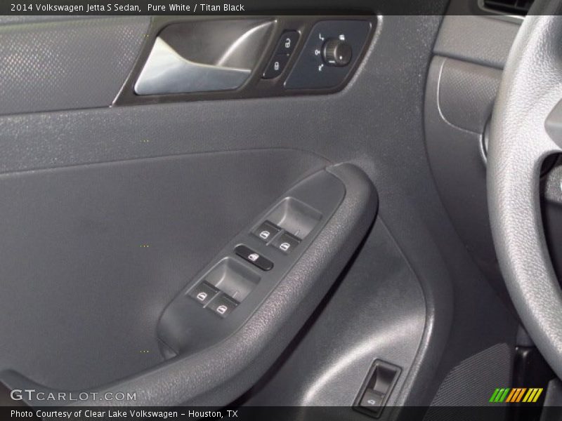 Pure White / Titan Black 2014 Volkswagen Jetta S Sedan
