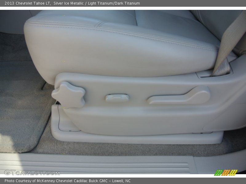 Silver Ice Metallic / Light Titanium/Dark Titanium 2013 Chevrolet Tahoe LT