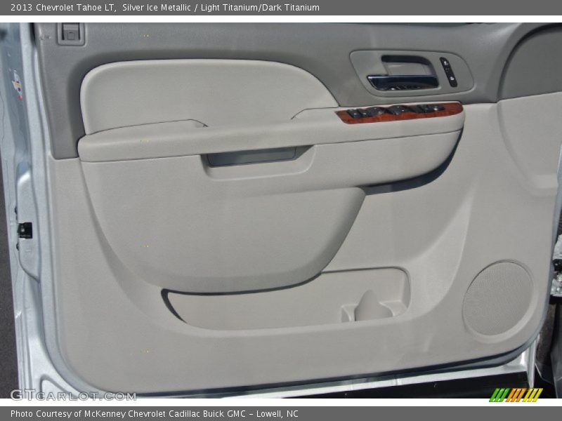 Silver Ice Metallic / Light Titanium/Dark Titanium 2013 Chevrolet Tahoe LT