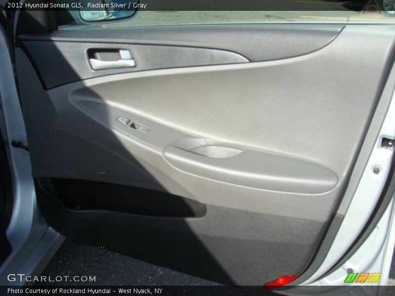 Radiant Silver / Gray 2012 Hyundai Sonata GLS