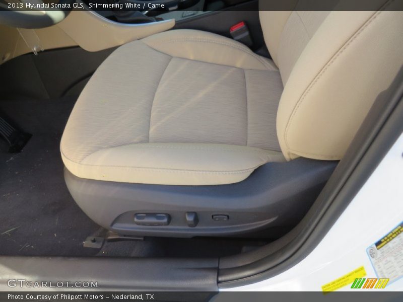 Shimmering White / Camel 2013 Hyundai Sonata GLS