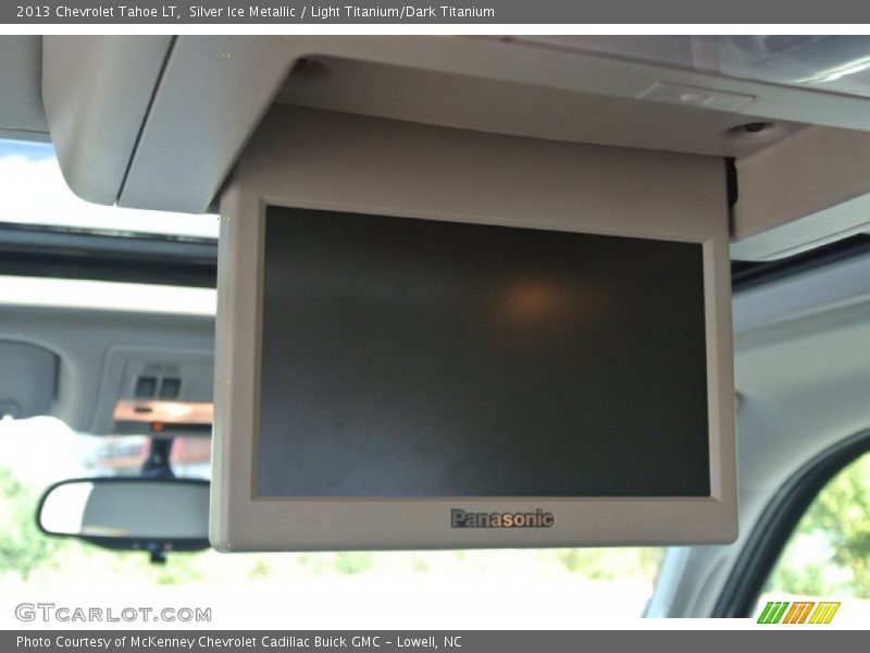Silver Ice Metallic / Light Titanium/Dark Titanium 2013 Chevrolet Tahoe LT