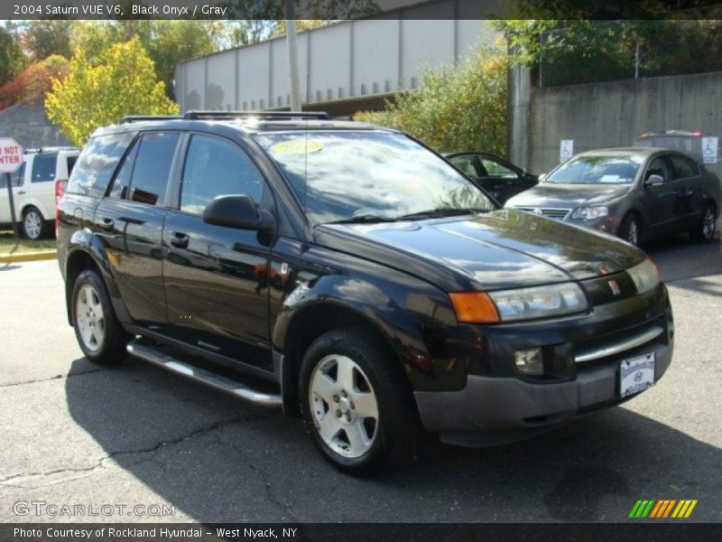 Black Onyx / Gray 2004 Saturn VUE V6
