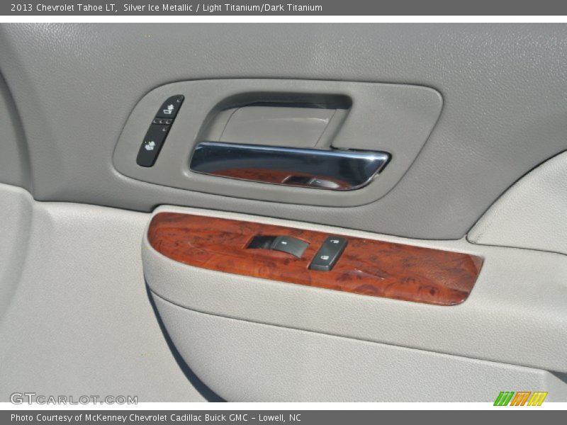 Silver Ice Metallic / Light Titanium/Dark Titanium 2013 Chevrolet Tahoe LT