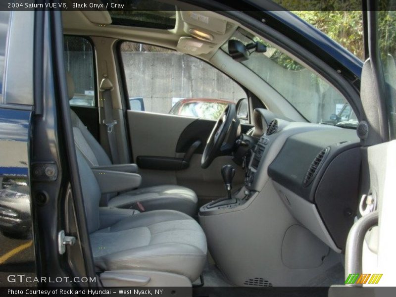 Black Onyx / Gray 2004 Saturn VUE V6