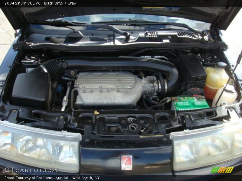 Black Onyx / Gray 2004 Saturn VUE V6