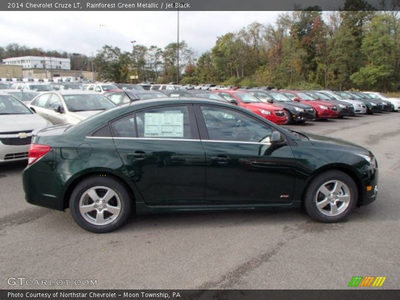 Rainforest Green Metallic / Jet Black 2014 Chevrolet Cruze LT