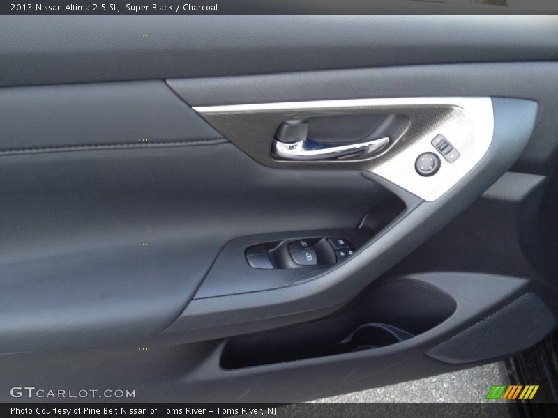 Super Black / Charcoal 2013 Nissan Altima 2.5 SL