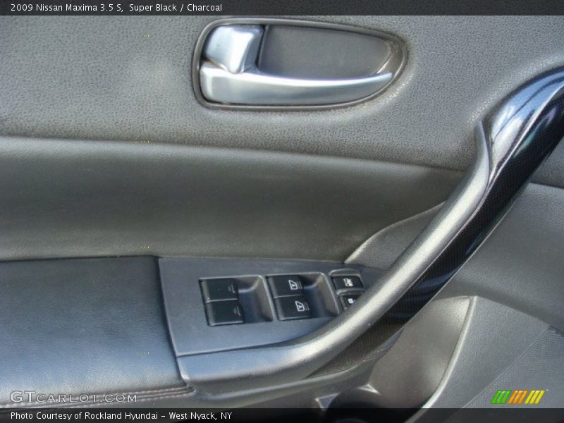 Super Black / Charcoal 2009 Nissan Maxima 3.5 S