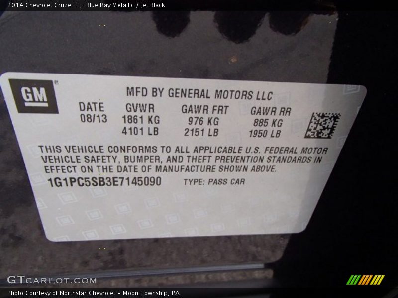 Blue Ray Metallic / Jet Black 2014 Chevrolet Cruze LT