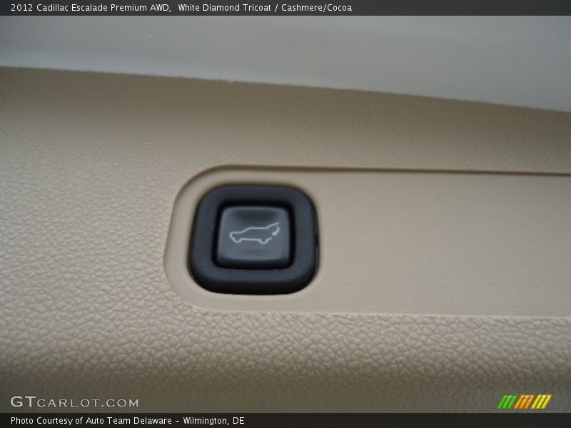 White Diamond Tricoat / Cashmere/Cocoa 2012 Cadillac Escalade Premium AWD