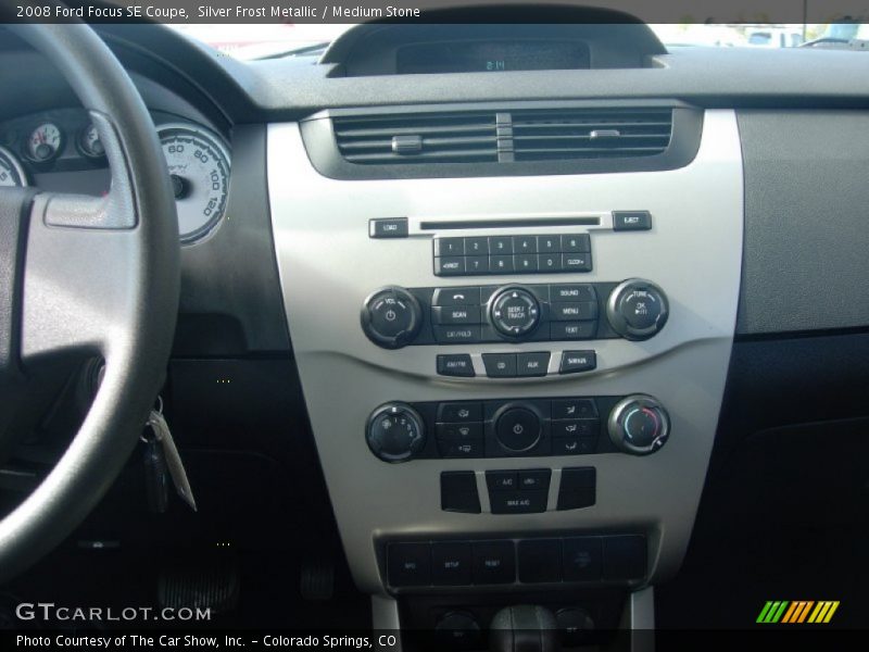 Silver Frost Metallic / Medium Stone 2008 Ford Focus SE Coupe