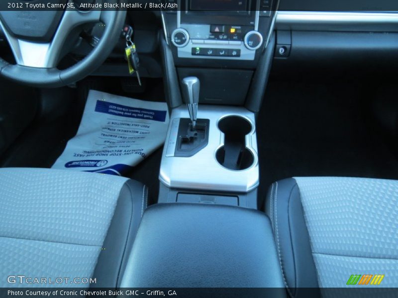 Attitude Black Metallic / Black/Ash 2012 Toyota Camry SE