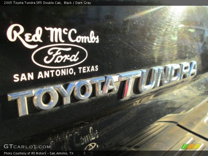 Black / Dark Gray 2005 Toyota Tundra SR5 Double Cab