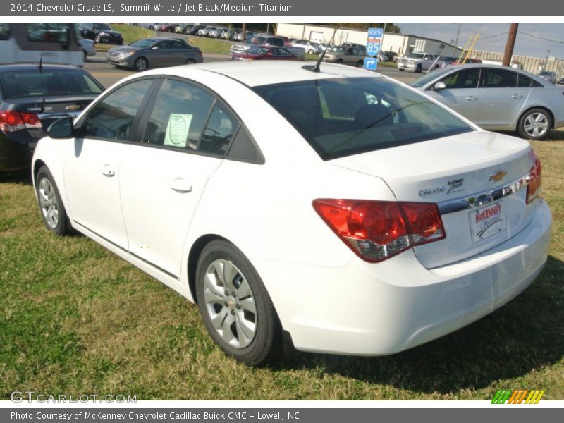 Summit White / Jet Black/Medium Titanium 2014 Chevrolet Cruze LS
