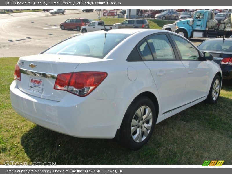 Summit White / Jet Black/Medium Titanium 2014 Chevrolet Cruze LS
